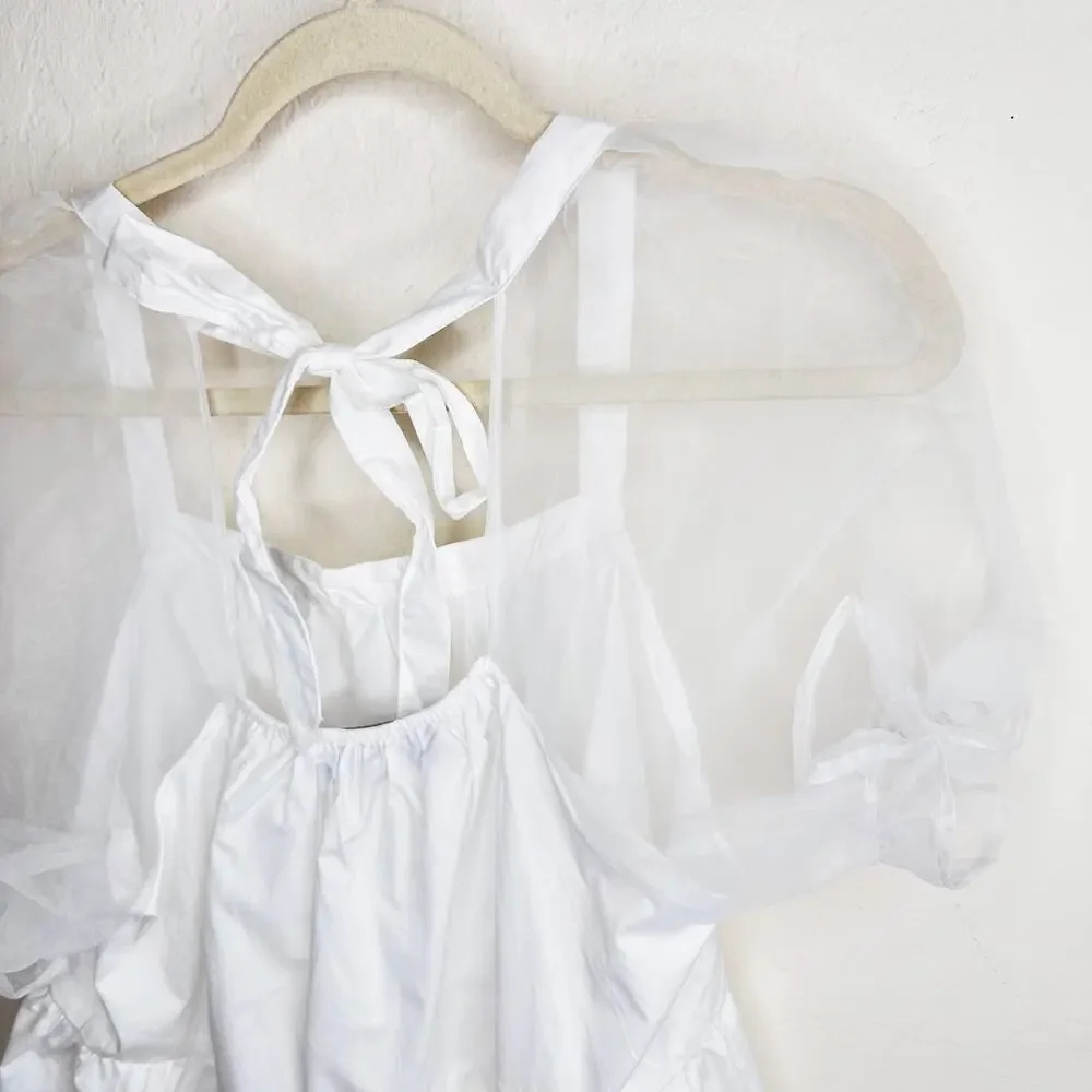 Pomander Place Tuckernuck Tinsley White Sheer Puff Sleeve Blouse Top Small